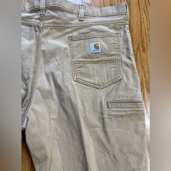 Carhartt Men’s Khaki Relaxed Fit Utility Work Pants Size 42x34 - Picture 4 of 11
